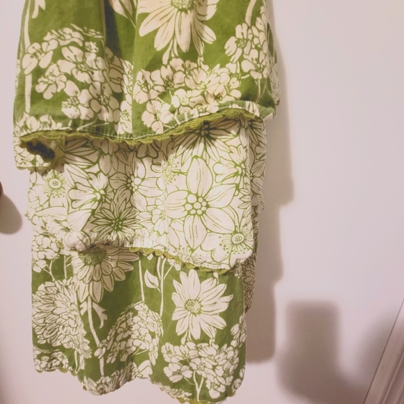 Green & White/Cream Floral Kitchen Apron - Picture 3 of 5